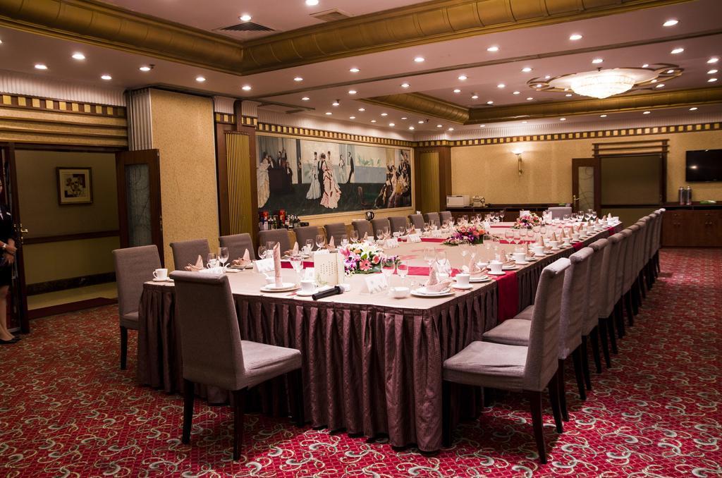 Qingdao Sanfod Hotel Экстерьер фото