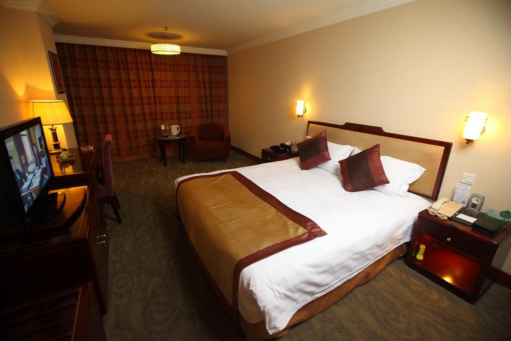 Qingdao Sanfod Hotel Номер фото