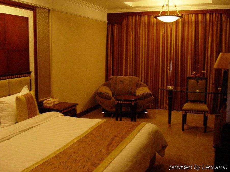 Qingdao Sanfod Hotel Экстерьер фото