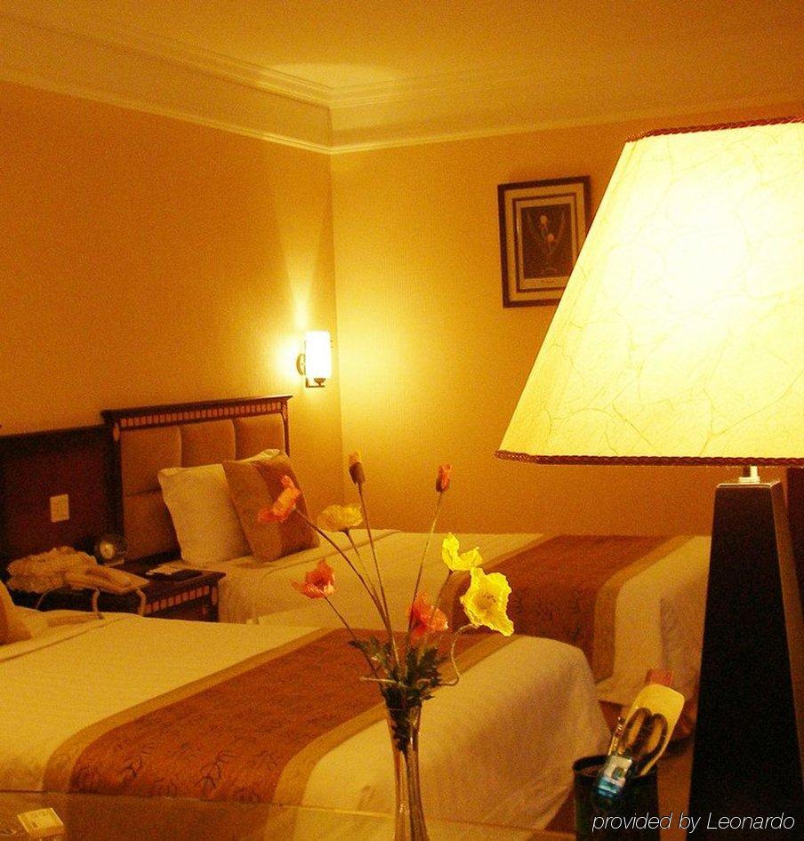 Qingdao Sanfod Hotel Экстерьер фото