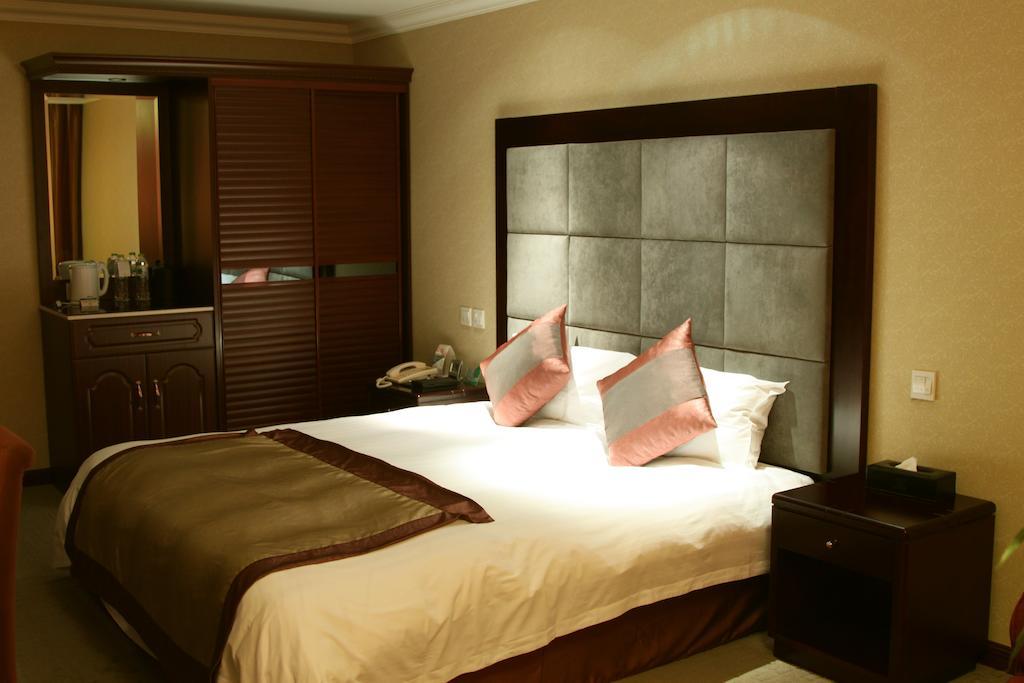 Qingdao Sanfod Hotel Экстерьер фото